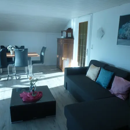 Lägenhet Pickenhan