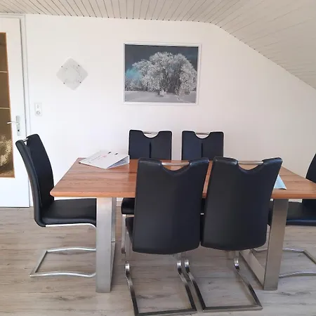 Pickenhan Lägenhet *